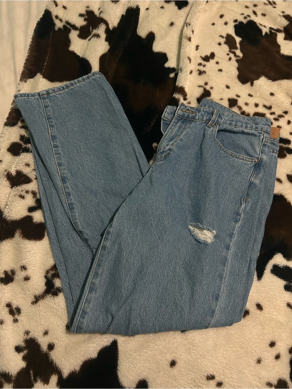 Classic Light Blue Denim Jeans - Distressed Detail